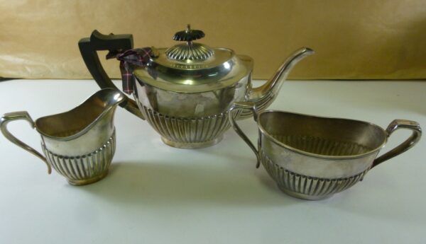 Tea Service, 3-piece, in Sheffield EPBM