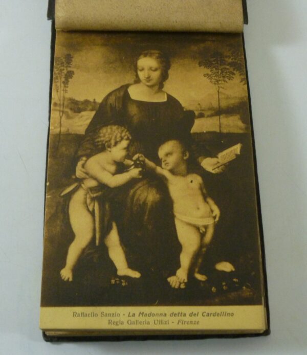 Postcard 'Souvenir of Temora, NSW', 8 fold-out photos, c.1950's