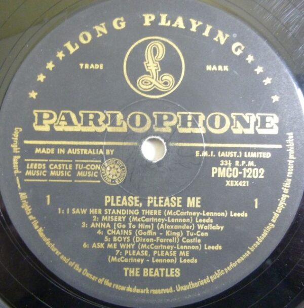 * BEATLES 'PLEASE PLEASE ME', stereo LP Record, s on b, c.1963 * - ?? image