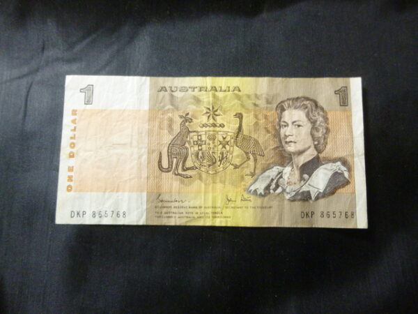 Australian $1 paper Note, last year of issue, c.1982