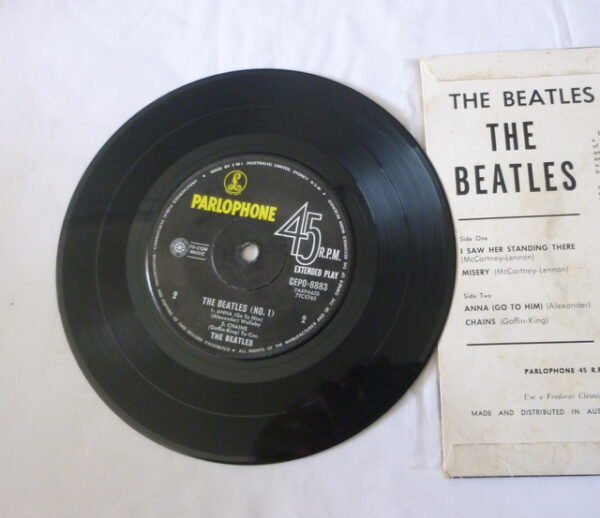 vintage Beatles 'the beatles No. 1', EP Record, in PC, AU  c.1964 - Image 5