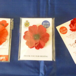 'LEST WE FORGET', RSL Poppy Appeal badge x 3