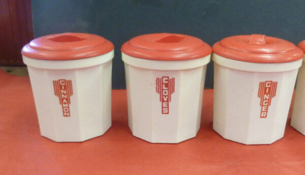 IPLEX Spice Canister Set of 5, Deco, in red on ivory bakelite, c.1940's - Image 3
